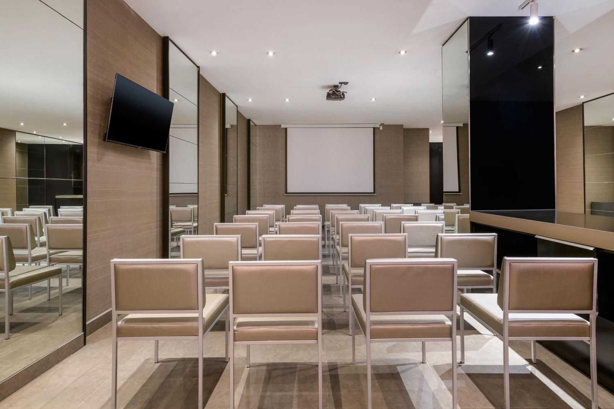 Ac Hotel Ciutat De Palma By Marriott Esterno foto